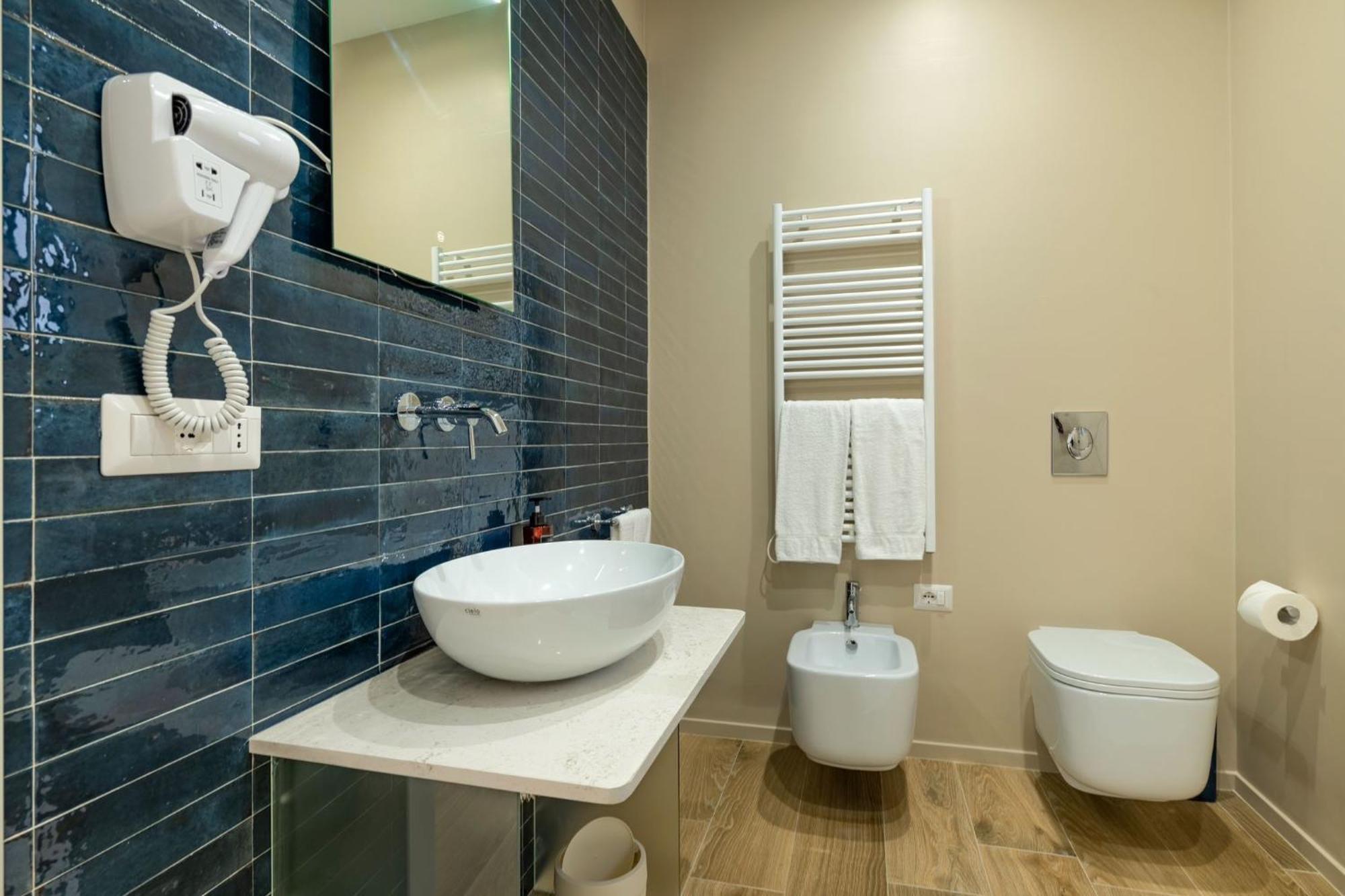 Dimora Fralu Hotel Bari Bagian luar foto