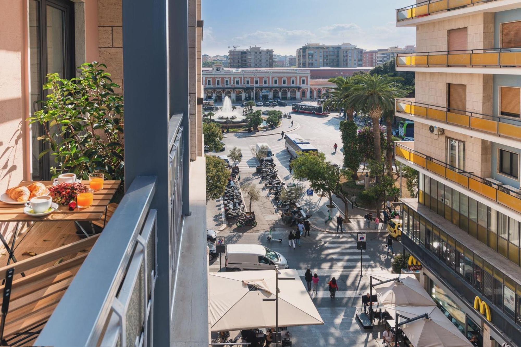 Dimora Fralu Hotel Bari Bagian luar foto