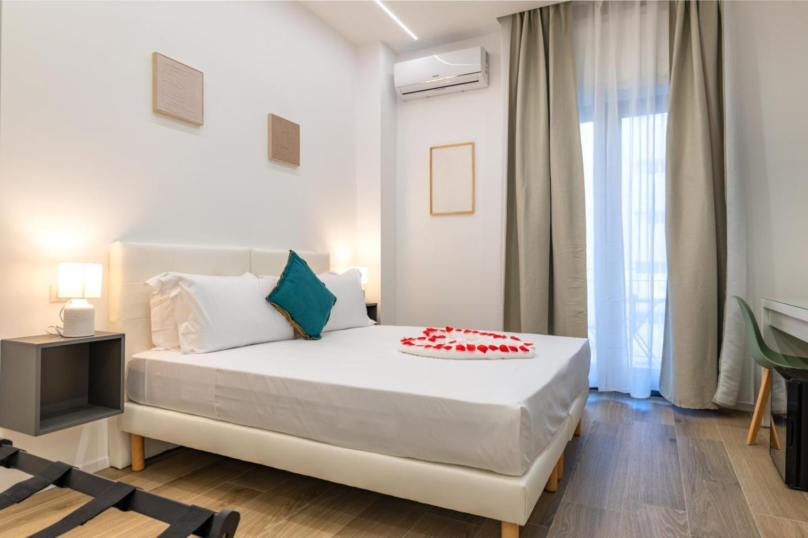 Dimora Fralu Hotel Bari Bagian luar foto
