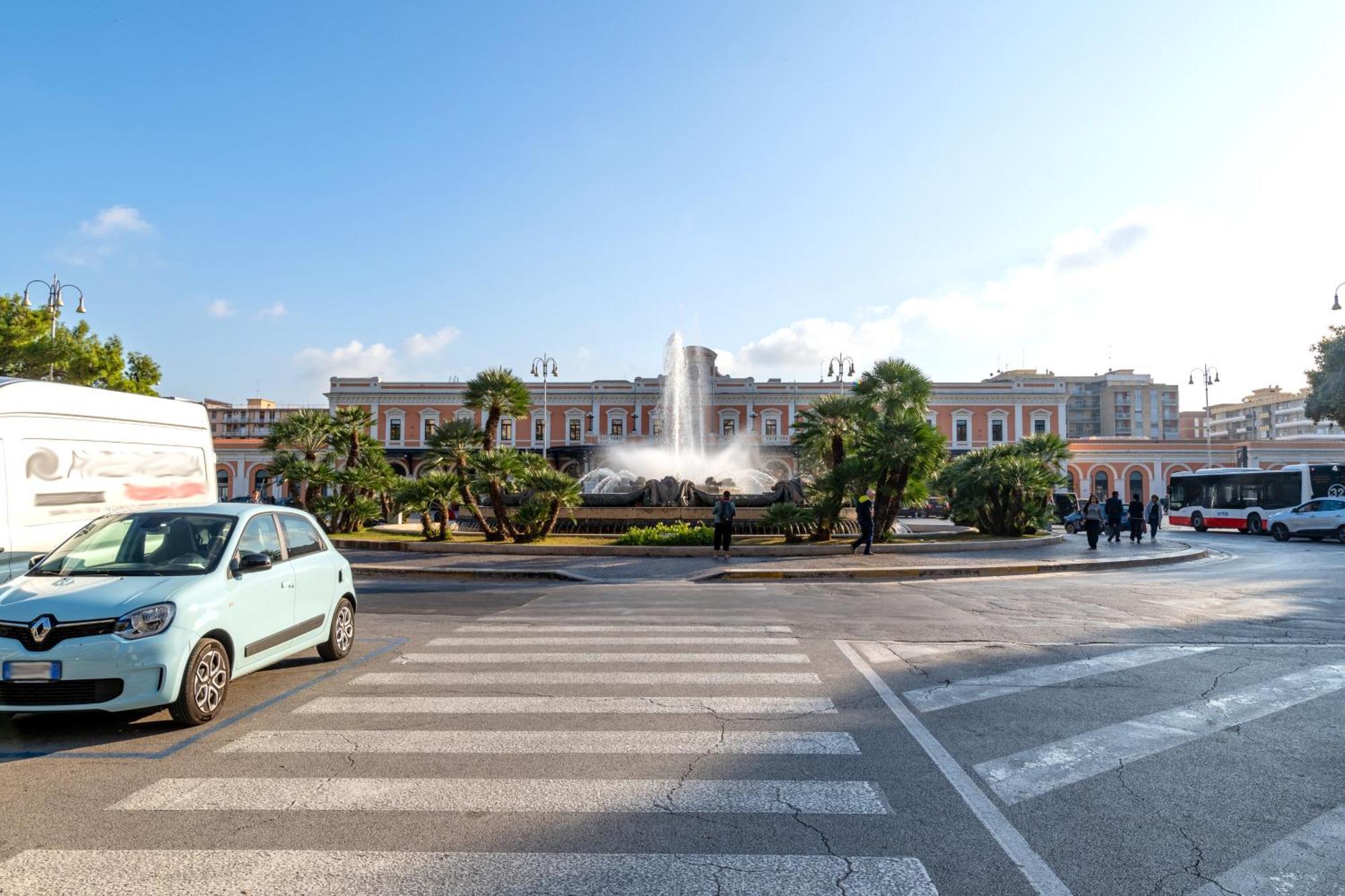 Dimora Fralu Hotel Bari Bagian luar foto