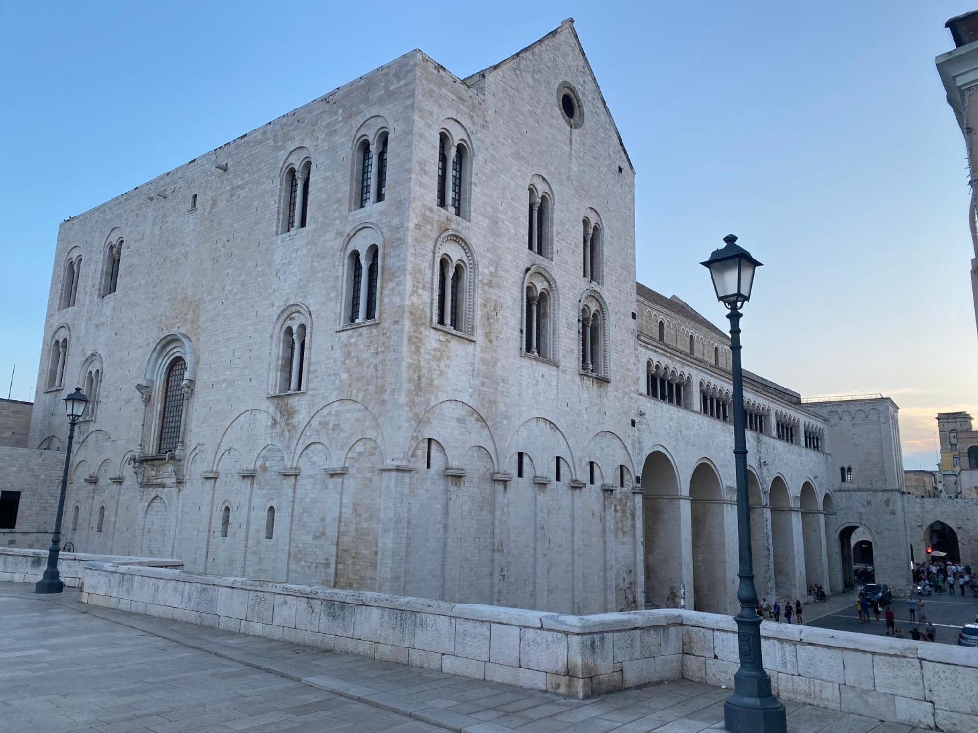 Dimora Fralu Hotel Bari Bagian luar foto